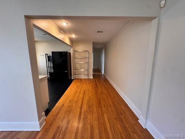 Photo - 2171 College St