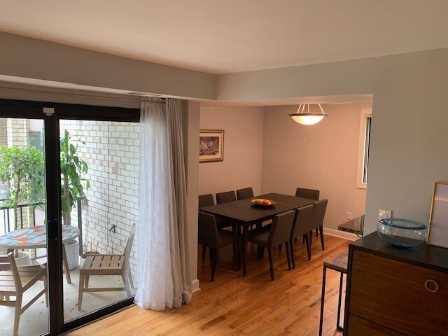 Photo - 10853 Amherst Ave Unidad 202