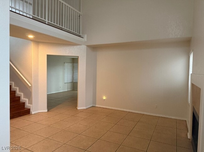 Photo - 1941 Bookbinder Dr