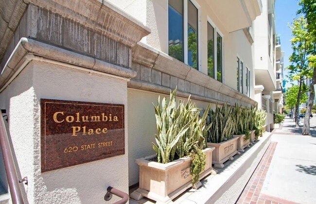 Photo - 620 State St Unidad 415