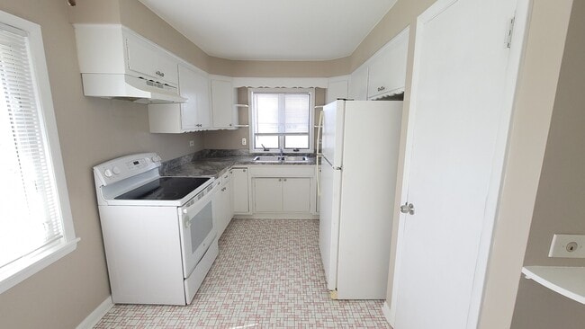 9600 S Komensky Ave Unidad 3W