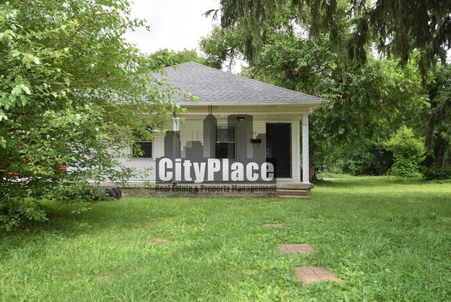 Photo - 137 S Catherwood Ave