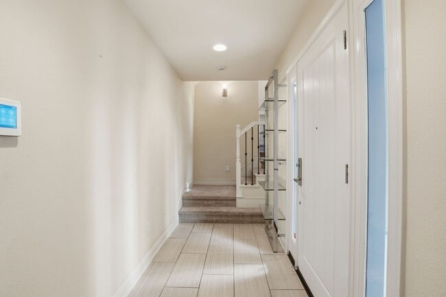 Photo - Gorgeous 2 Bed, 2.5 Bath Townhome in Exclusive Reflection Community!