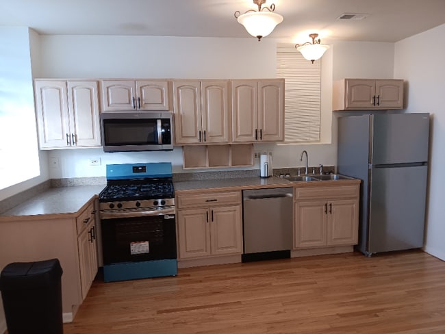 Photo - 5536 Michigan Ave Unidad 2