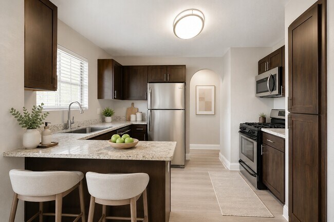 Elevate your lifestyle at Mariposa Flats with modern kitchens featuring sleek appliances and stylish finishes. Enjoy the perfect blend of comfort and convenience. Schedule a tour today to see your future home!