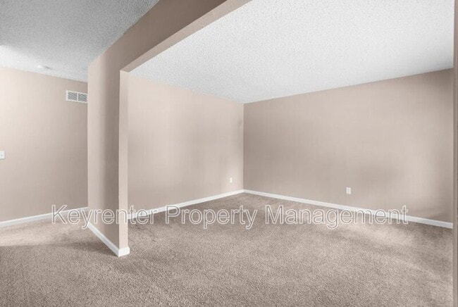 Photo - 15593 Fox Plains Dr