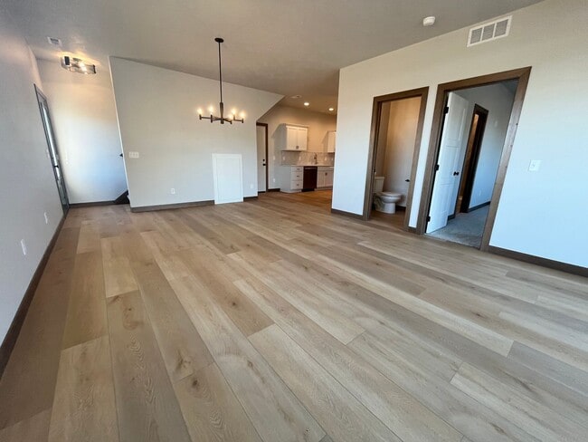 Photo - Newly Built 4 Bed/2.5 Bath Townhome in Aspen Ridge!