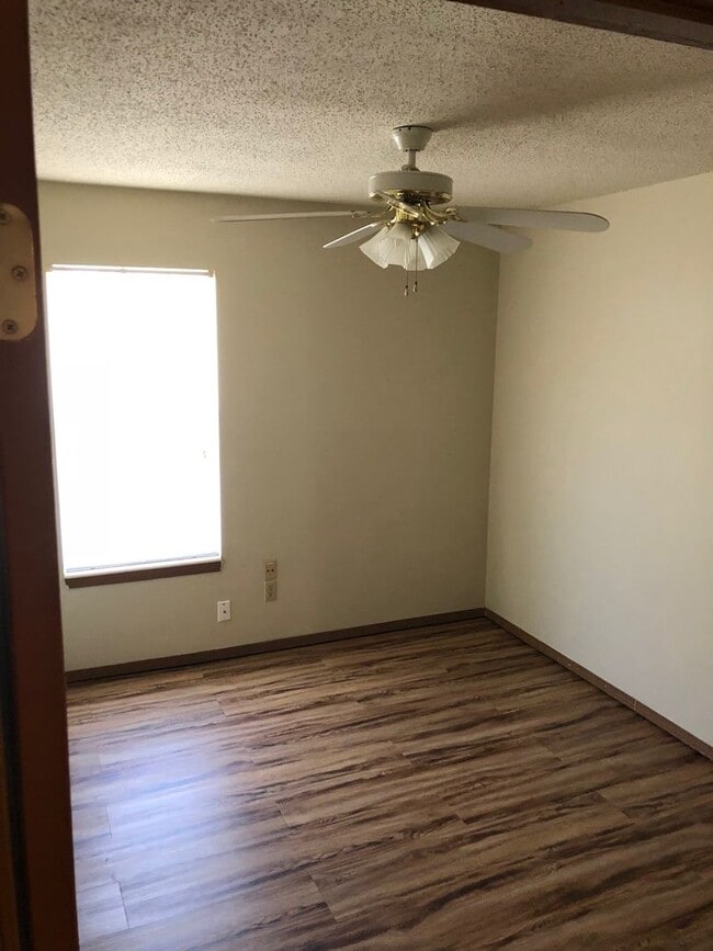 Photo - Duplex near bypass, campus, bus route