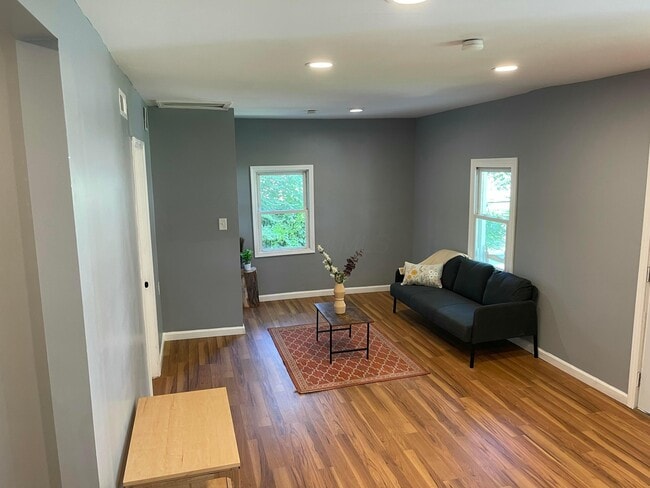 Photo - 2173 Lexington Ave