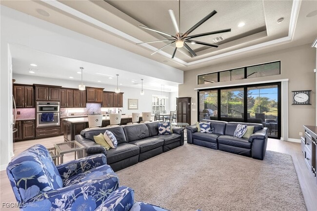 Photo - 23273 Salinas Way