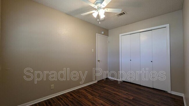 Photo - 3302 Keller Rd