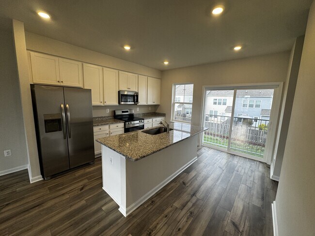 Photo - 109 Brashear Ct