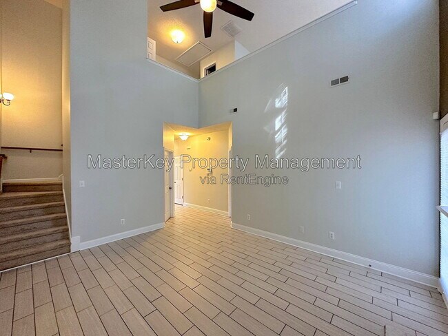 114 Pointe Crest Ct