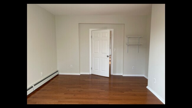 Photo - 75 Putnam St Unit #1