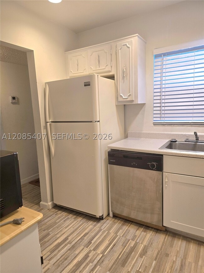 Photo - 108 Sunrise Lakes Blvd Unit 108
