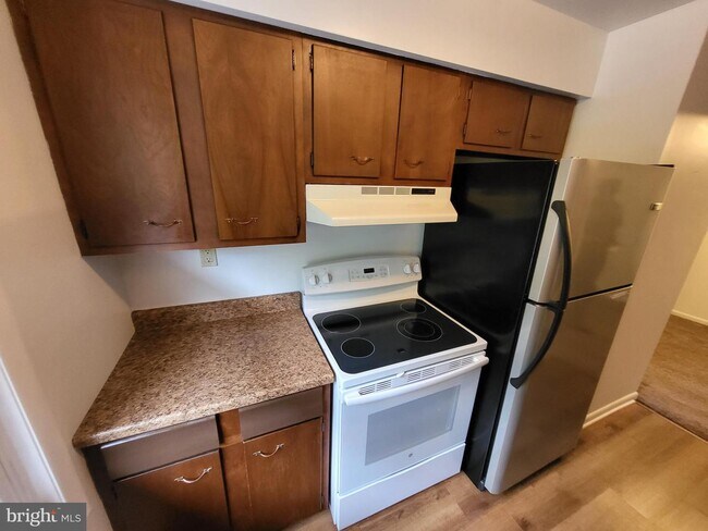 Photo - 124 S Front St Unit C-4