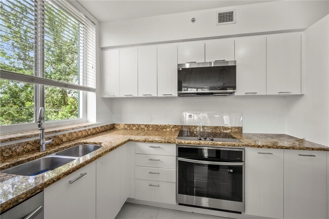 Photo - 510 NW 84th Ave Unit 429