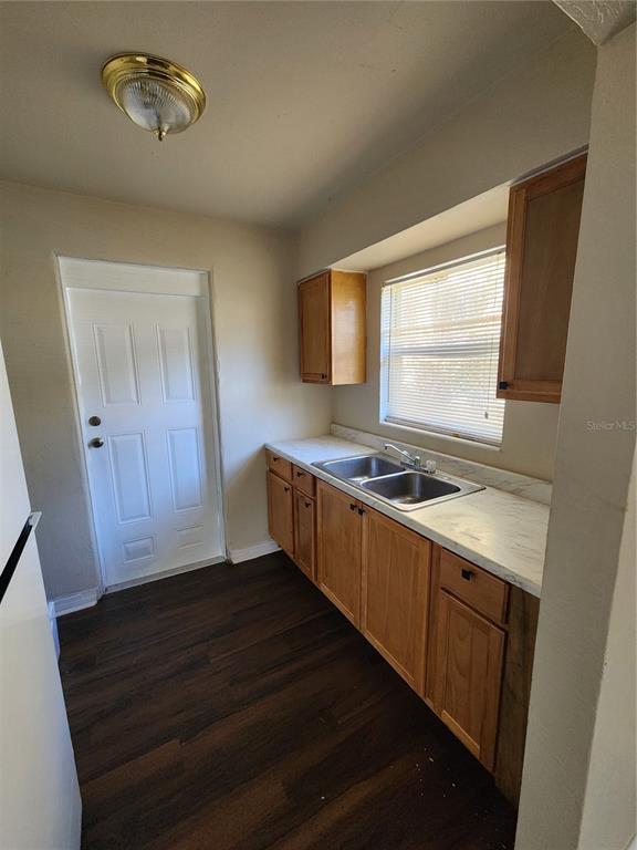 2219 Highland St S Unit 1