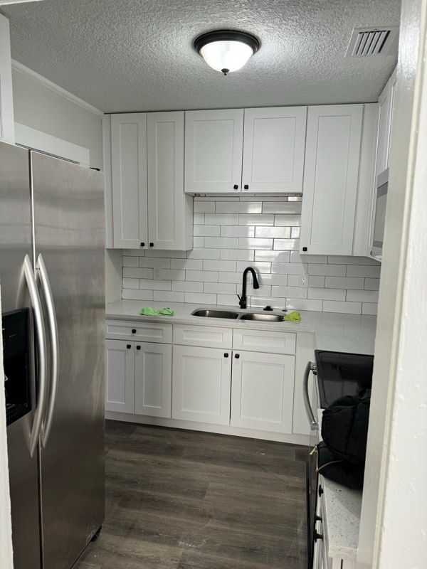 Photo - 814 Baker Ave