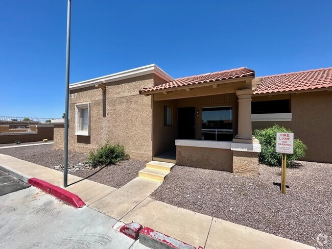 Building Photo - 501 W Tonopah Dr Rental