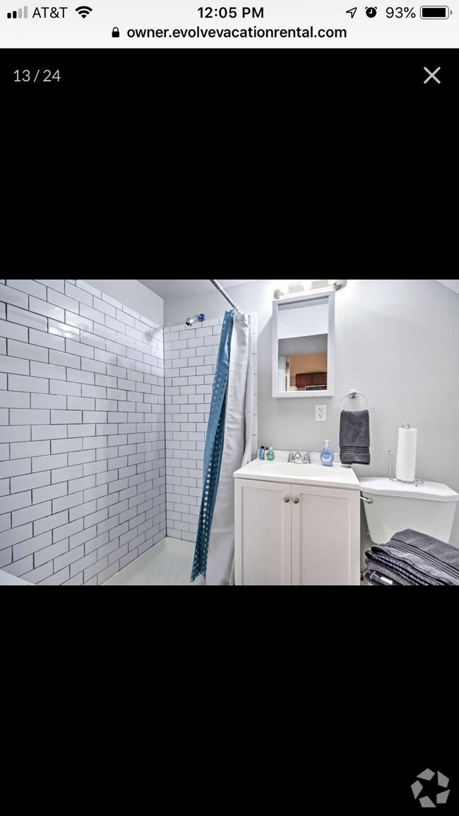 Building Photo - 3108 M Pl SE Rental