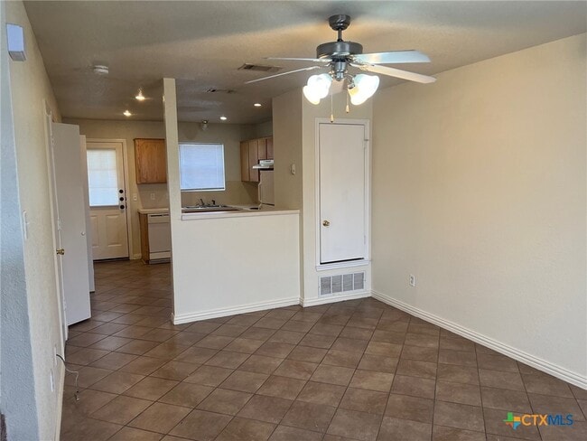 Photo - 4505 Jeff Scott Dr Unit D