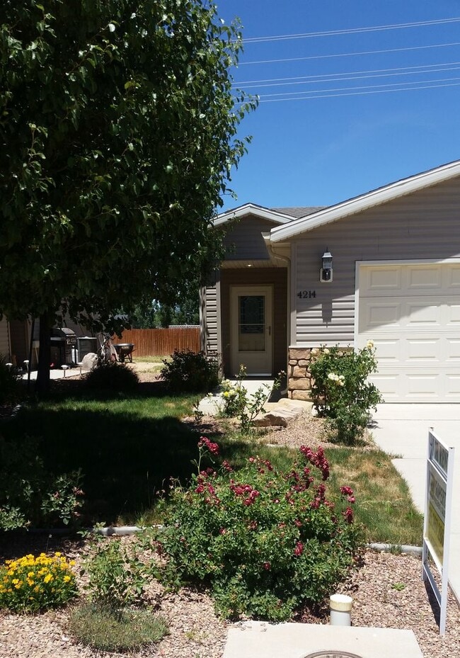 Cedar City 3 bedroom Townhome - Cedar City 3 bedroom Townhome