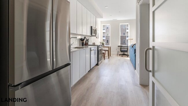 Photo - 2005 11th St NW Unidad 302