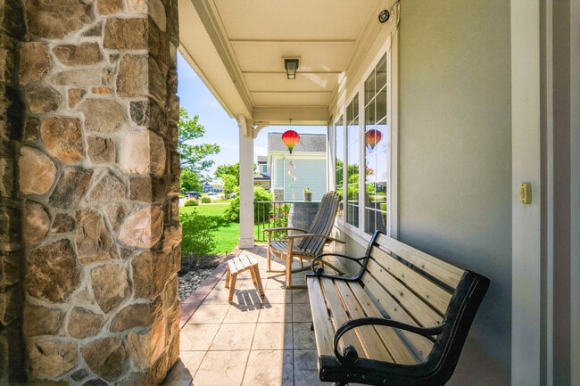 Photo - 3418 Raintree Cir