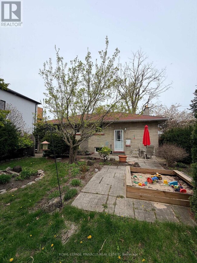 Photo - 608 Green St