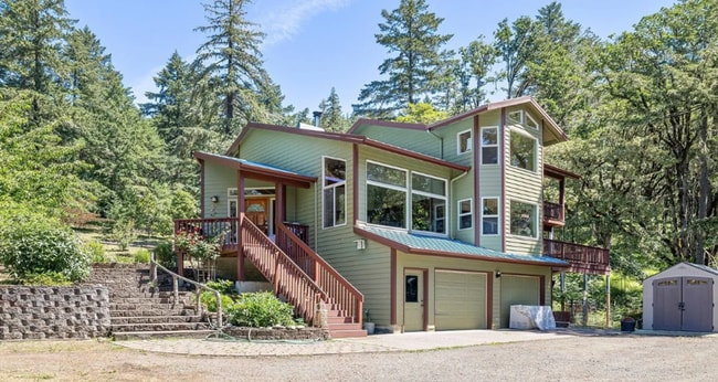 Photo - Welcome to Your Dream Home- Peaceful, Secluded... A MUST TOUR