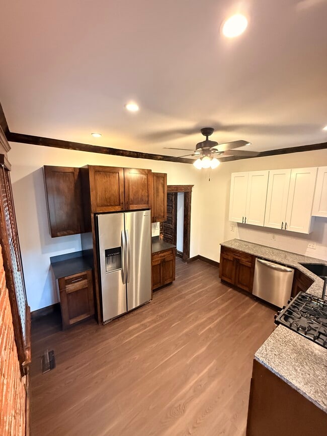 Photo - 1520 Bryden Rd