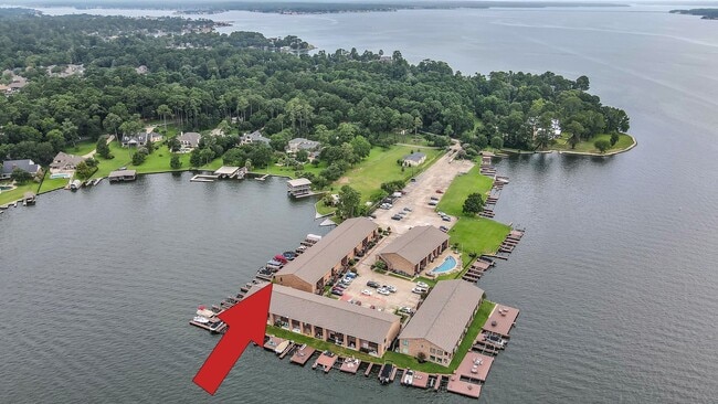 Photo - 801 River Rd Unit 123F