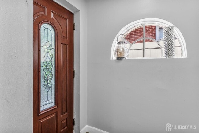 12 Jacobson St