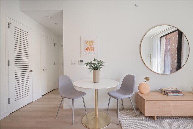 Photo - 15310 88th Ave