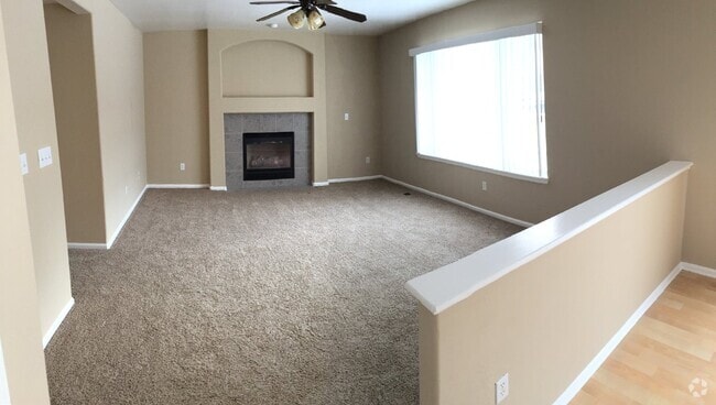 Building Photo - Coming Soon-An Updated 4-Bedroom Home | Mo...