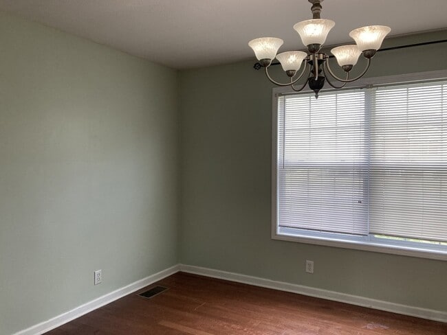 Photo - 2566 Leprechaun Ln