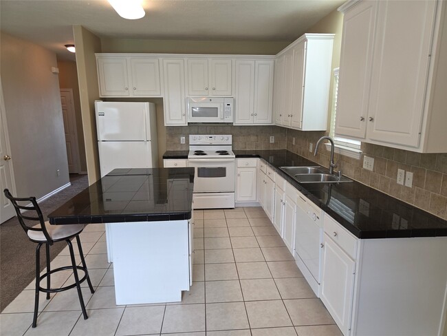 Photo - 10135 Checkerberry Park Ln