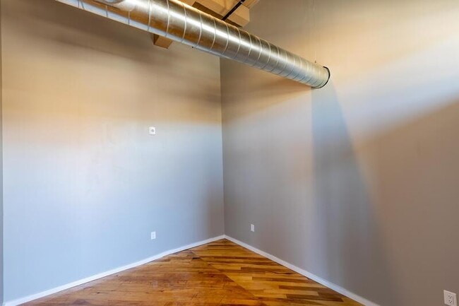 Photo - 116 N 4th St Unit 202