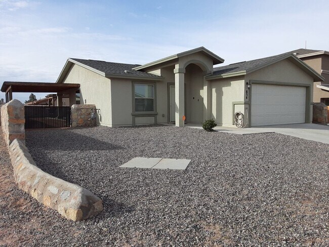 Anthony NM Rental Beauty ready to move in. - Anthony NM Rental Beauty ready to move in.