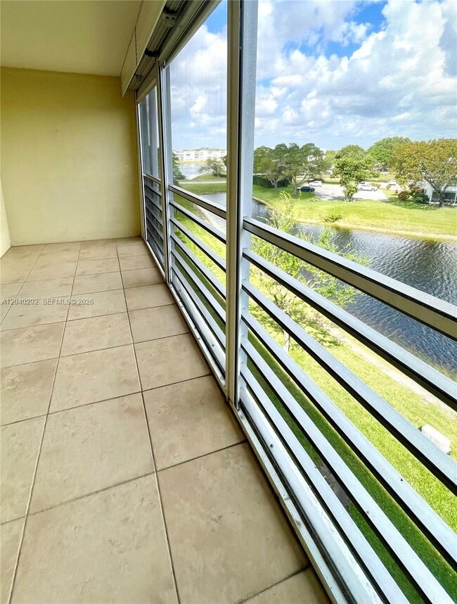 Photo - 4031 Harwood D Unidad 4031