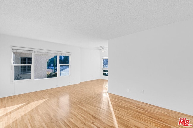 Photo - 122 Croft Ave Unidad 1