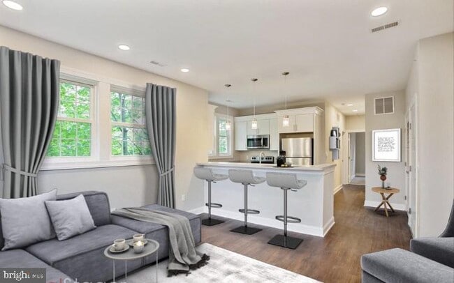 Photo - 34 Reese Ave Unit D