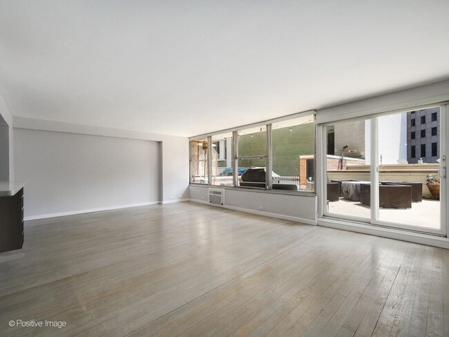 Photo - 1000 N Lake Shore Dr Unit 301