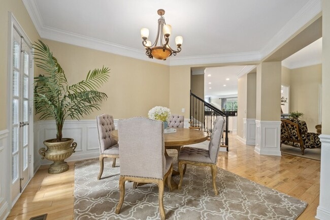 Photo - 1015 Crimson Clover Dr