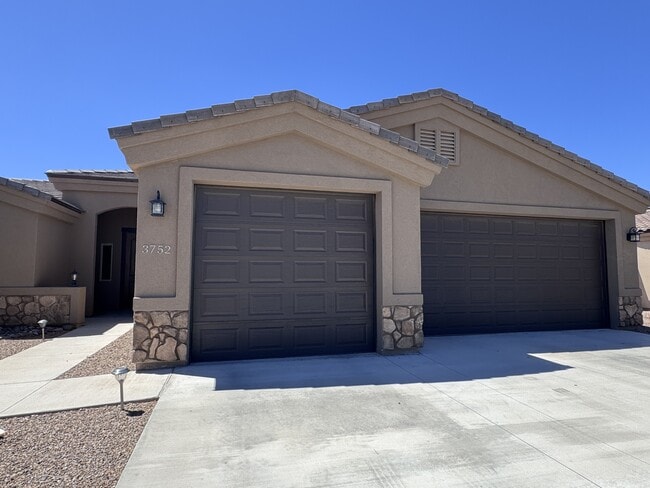 Building Photo - 3752 Richie Dr Rental