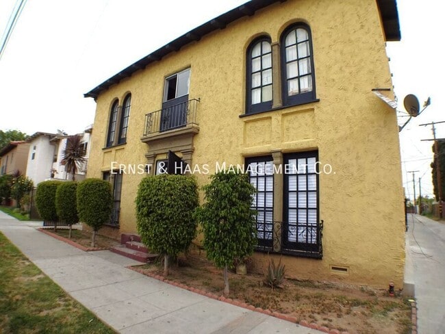 Photo - 1620 Gundry Ave Apartment Unit #A