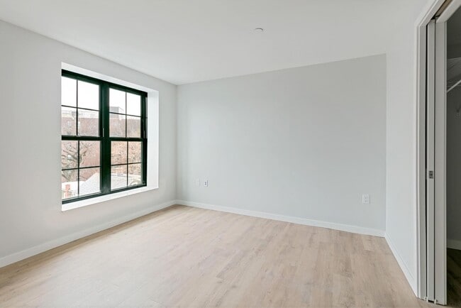 Photo - 11 Soden St Unit 2