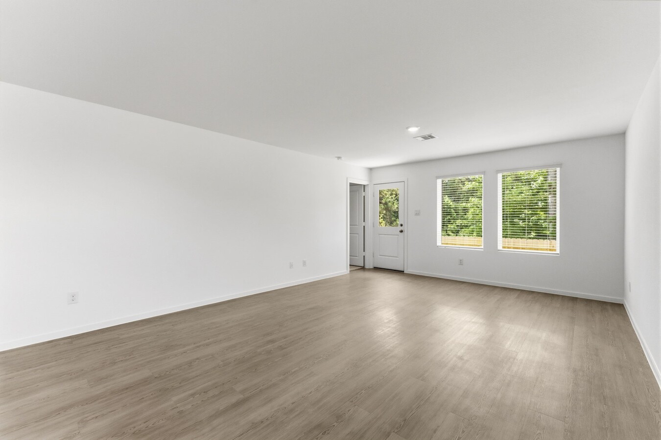 Photo - 18784 Loom dr
