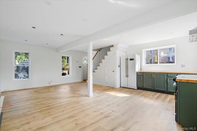 Photo - 9 Dubois St Unit A